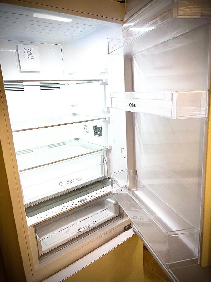 3 Rooms With Private Kitchen & Private Bathroom 5B Евле Экстерьер фото